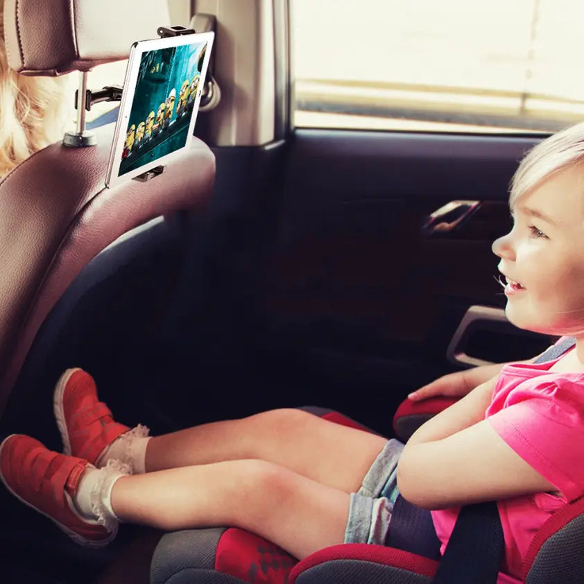 Backseat_Smartphone_Tablet_Car_Mount_kid