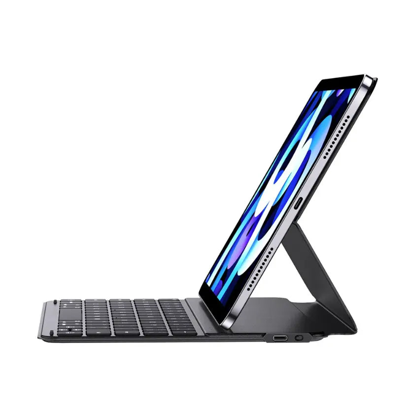 iPad KEYBOARDS & ACCESSORIES